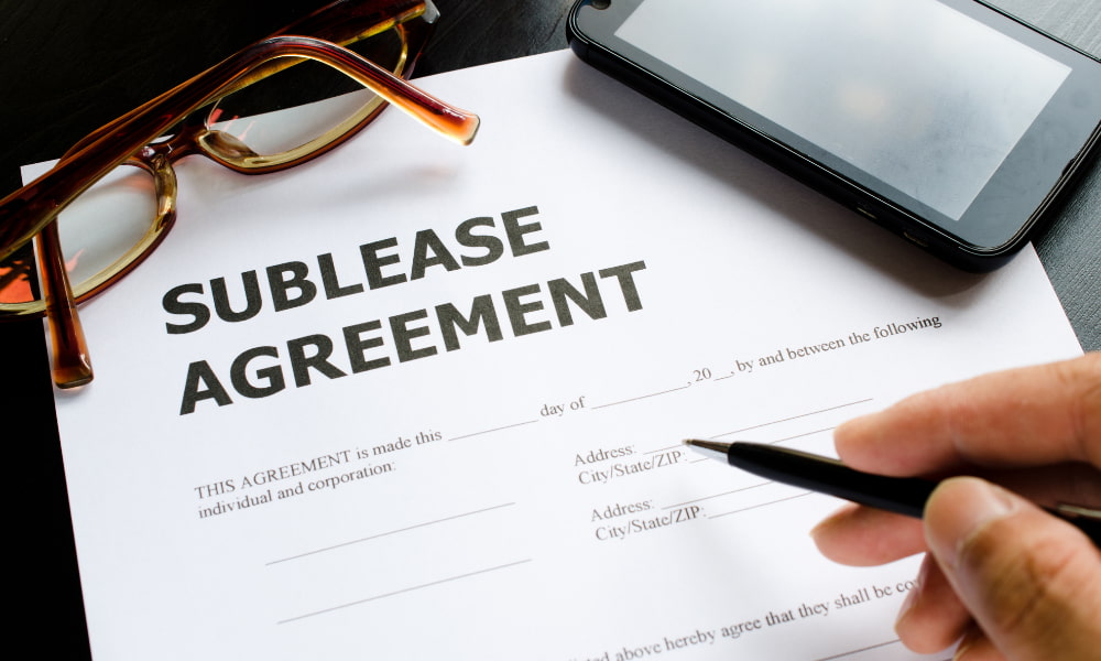 signing commercial sublease agreement